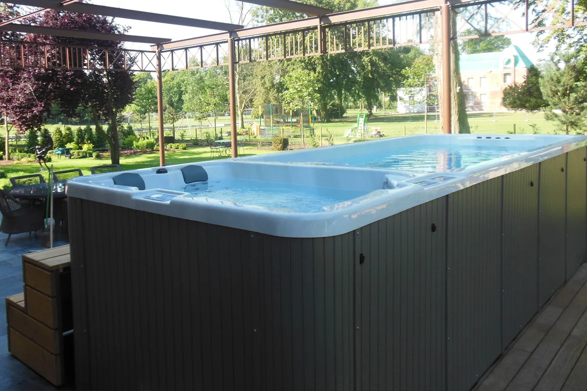 Spa de nage pour sportifs