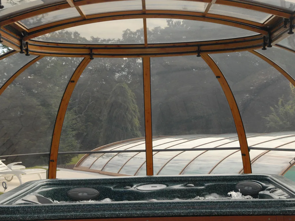 Dôme de protection pour spa