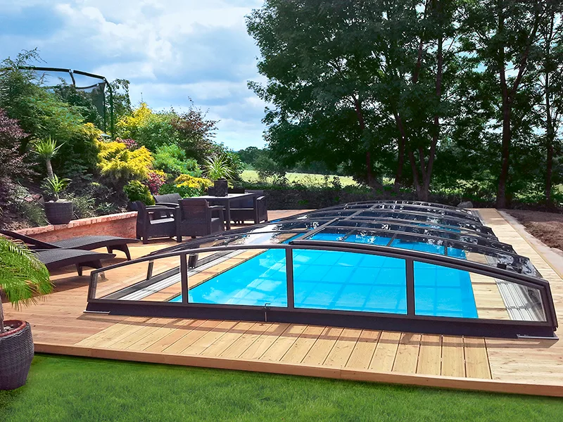 Abri de piscine bas