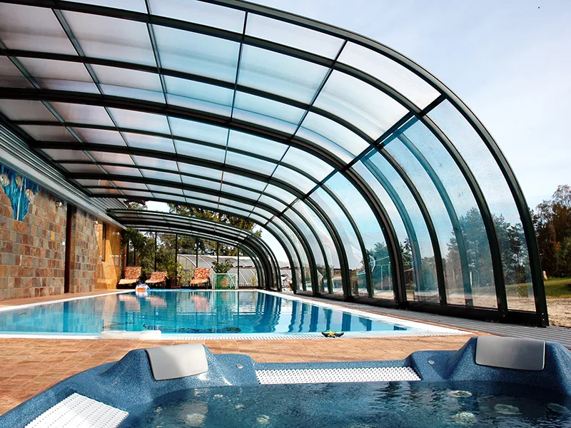 Abri pour piscine sur mesure