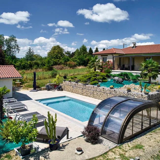 Les services incontournables du pisciniste Piscine Week-end à Bourgoin