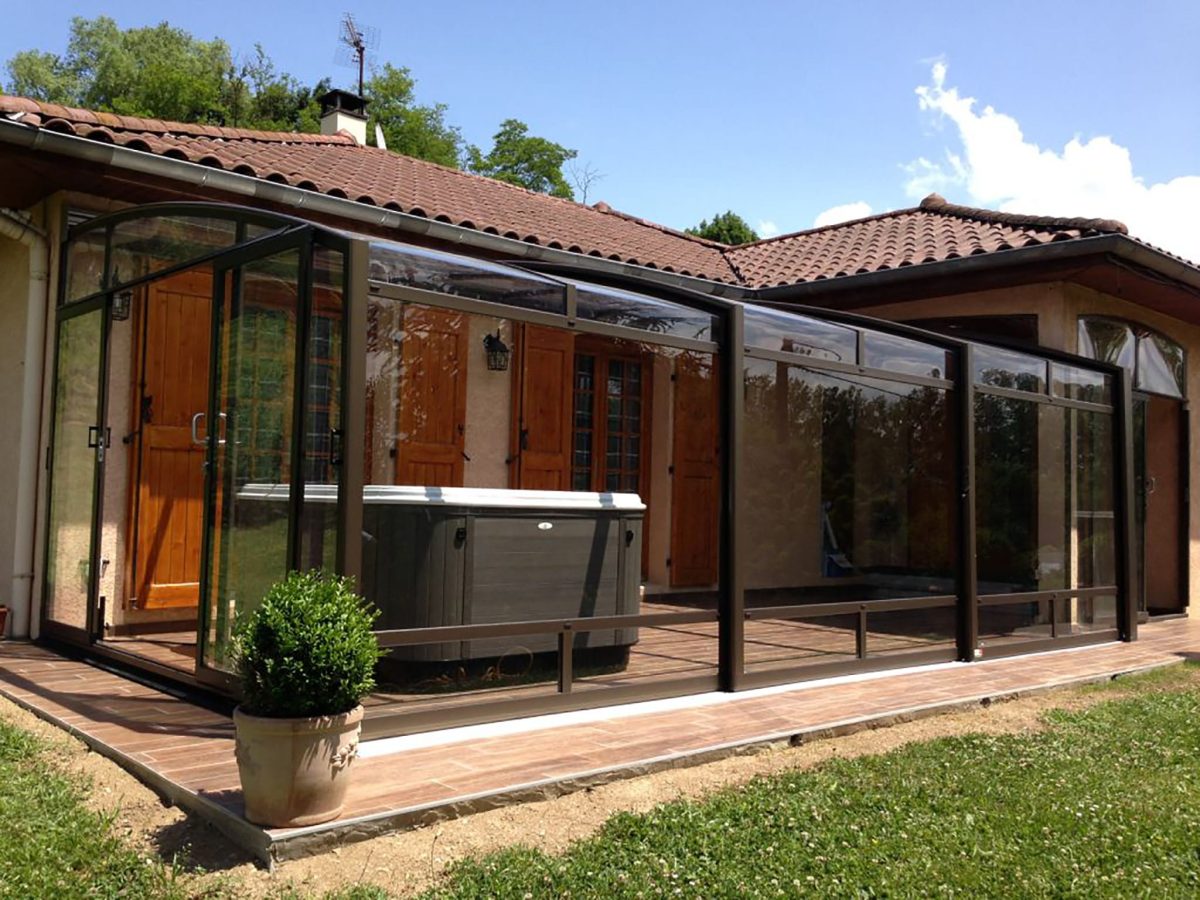 Abri terrasse pour spa