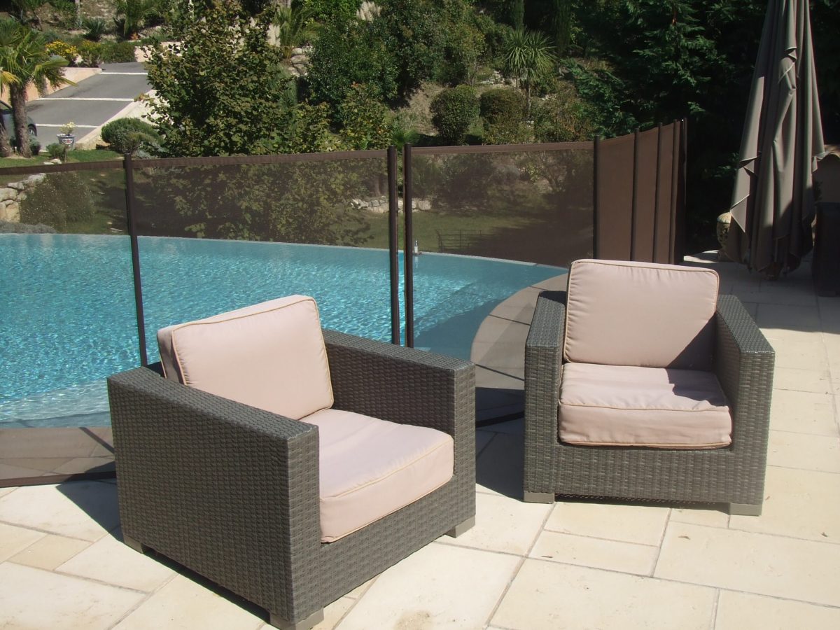 Barrière de protection pour piscine