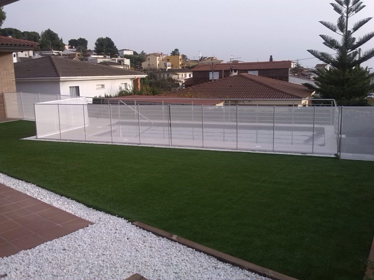 Barrière de protection pour piscine
