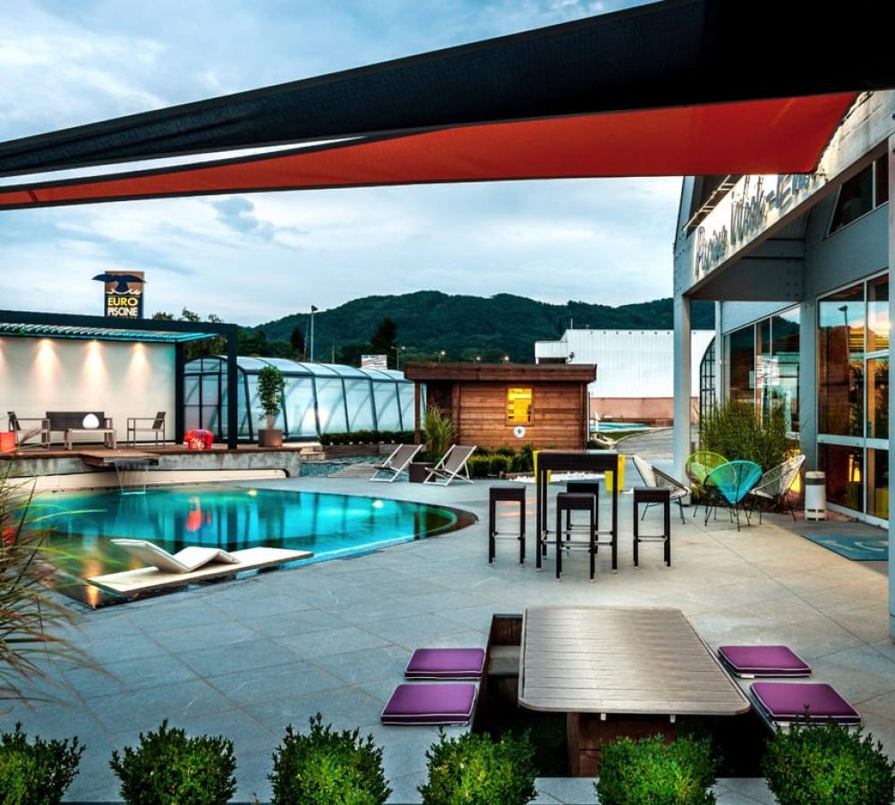 Piscine miroir à débordement sur mesure en Isère (38)