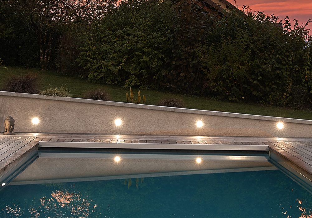 Traitement de l’eau de votre piscine automatique avec Piscine Week-End