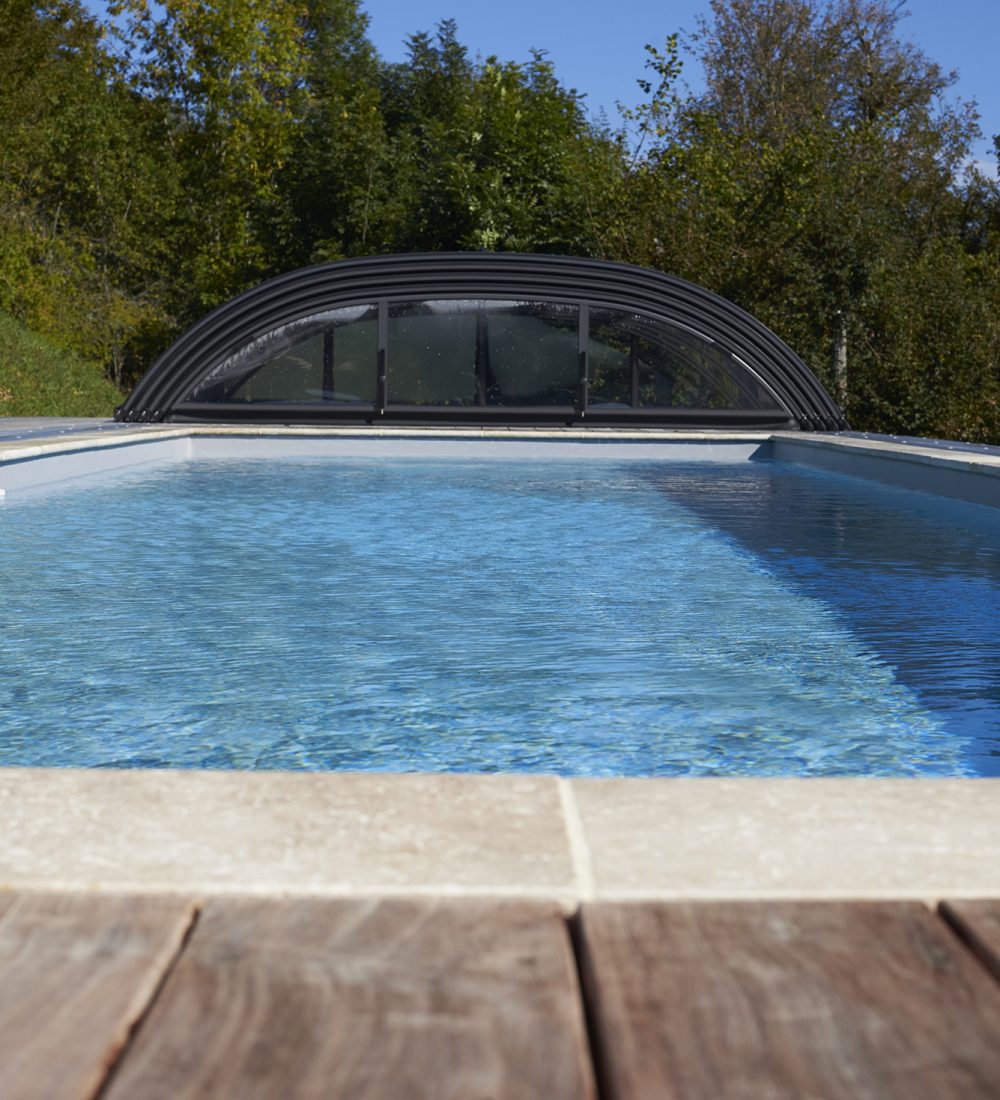 Couloir de nage et abri bas