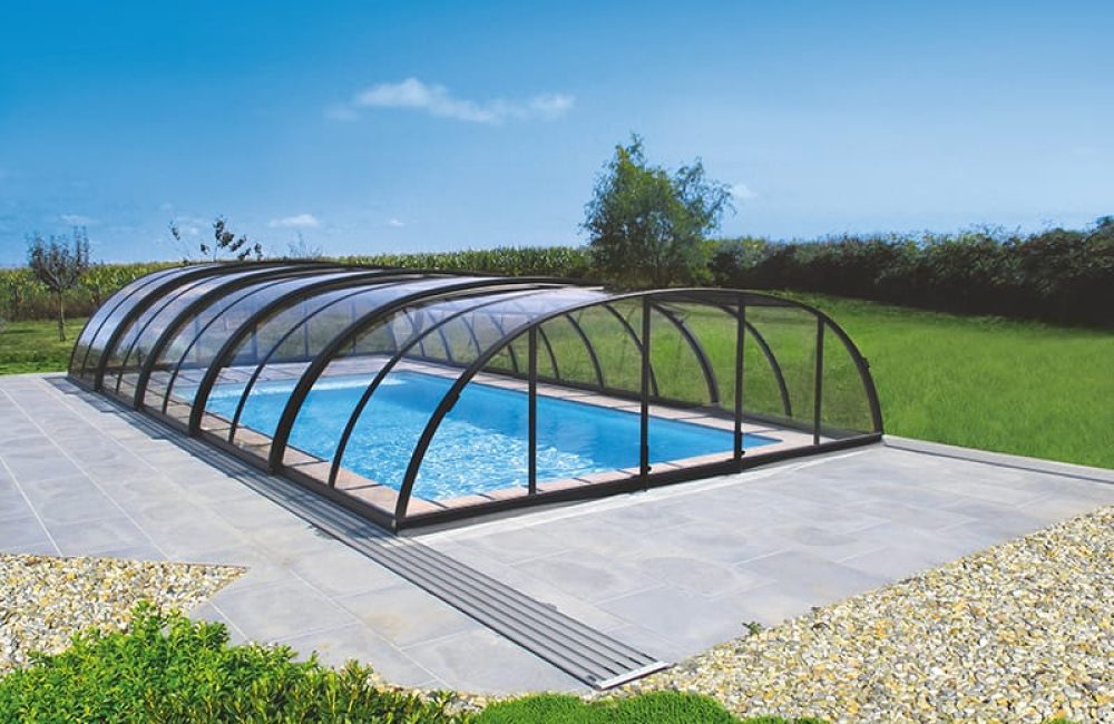 Abri mi-haut pour piscine