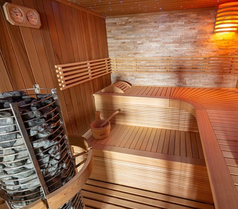 Sauna traditionnel en bois en Isère